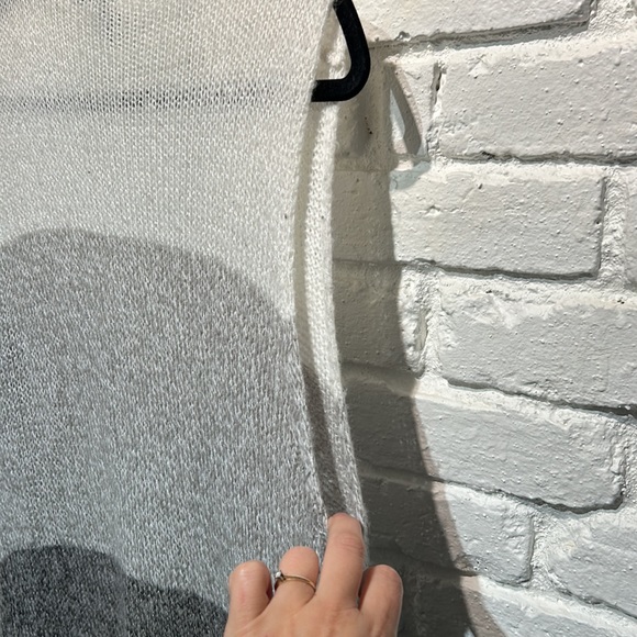 Long maxi vest size medium white greys and black colour blocking - Picture 6 of 6